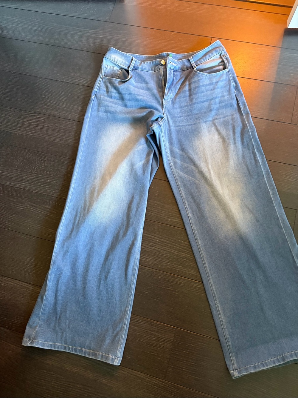 Halara Classic Wide-Leg Women's stretchy Jeans in Light Blue please read caption